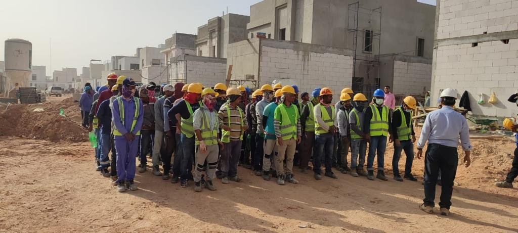Site crew at a morning toolbox talk